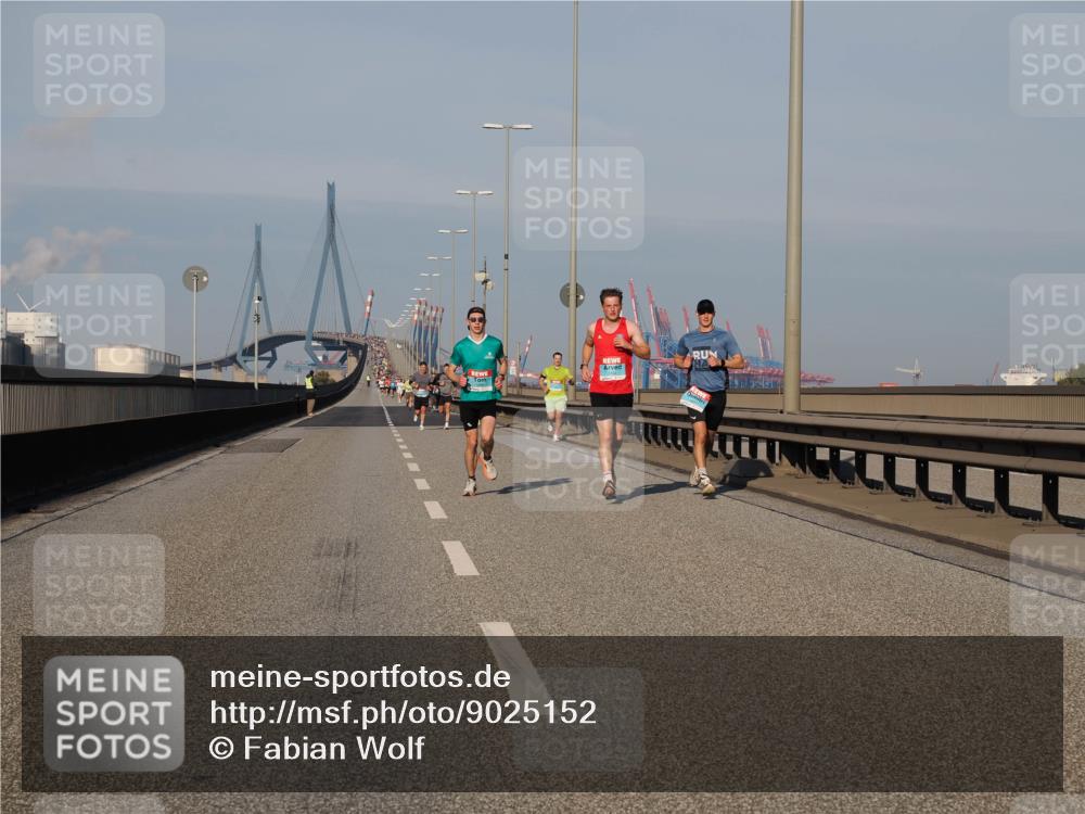 03.10.2025 - Köhlbrandbrückenlauf Fabian Wolf http://msf.ph/oto/9025152 03.10.2025 09:41:22 Position 3  meine-sportfotos.de