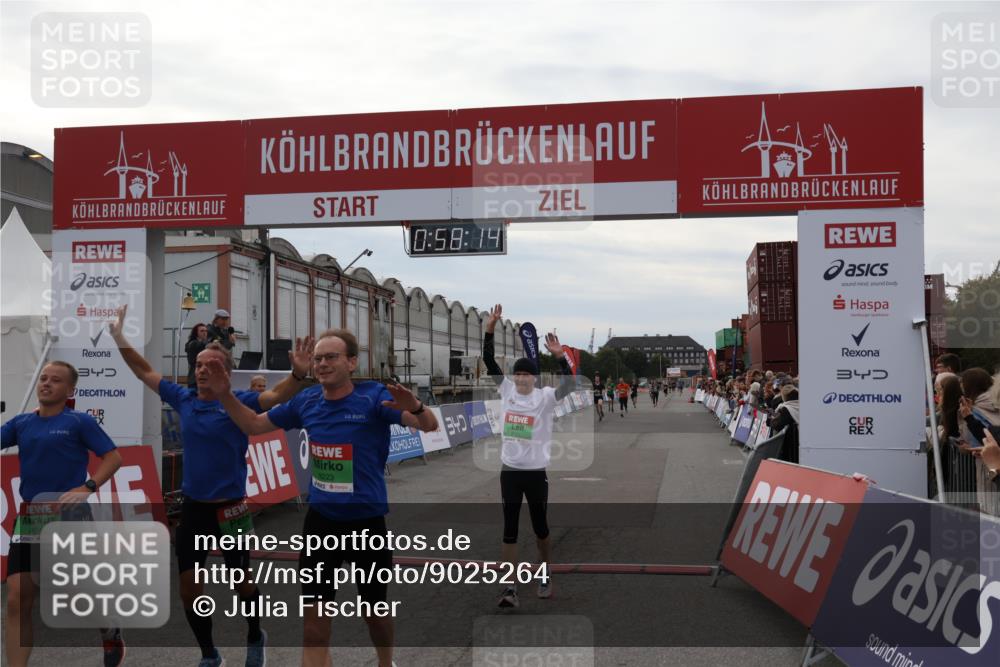 03.10.2025 - Köhlbrandbrückenlauf Julia Fischer http://msf.ph/oto/9025264 03.10.2025 15:58:15 Ziel 7029, 7096, 7352, 7577, 7614, 8761, 9223, 9224, 9227 meine-sportfotos.de