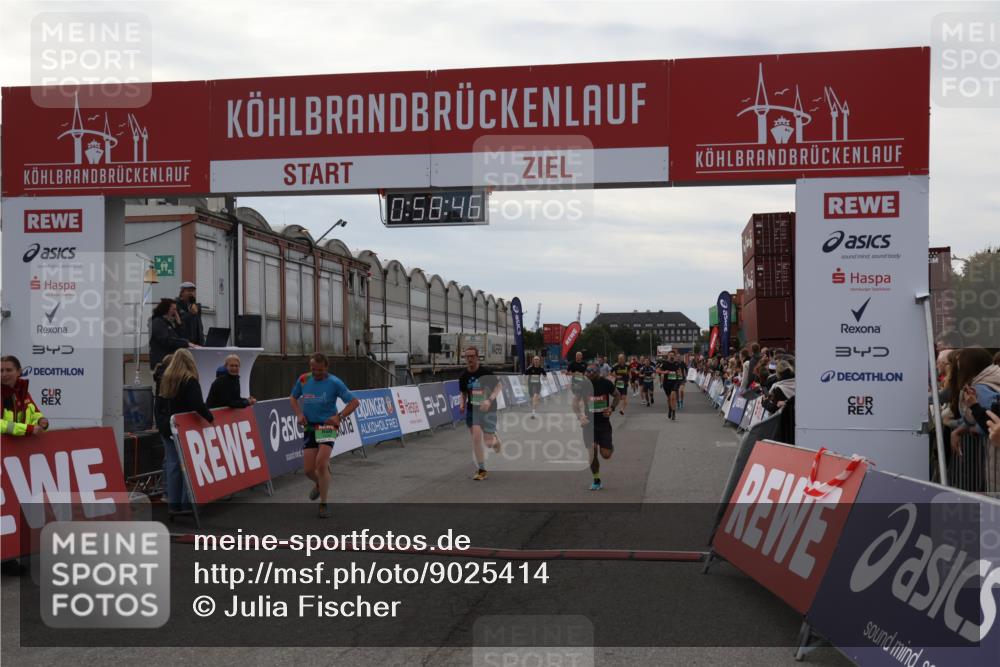 03.10.2025 - Köhlbrandbrückenlauf Julia Fischer http://msf.ph/oto/9025414 03.10.2025 15:58:46 Ziel 7017, 7081, 7117, 7176, 7182, 7737, 9057, 9086, 9187, 9582, 9715 meine-sportfotos.de
