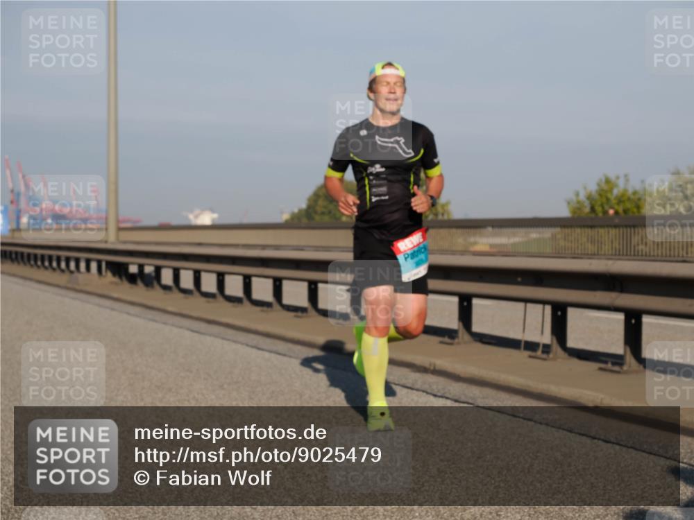03.10.2025 - Köhlbrandbrückenlauf Fabian Wolf http://msf.ph/oto/9025479 03.10.2025 09:41:38 Position 3  meine-sportfotos.de