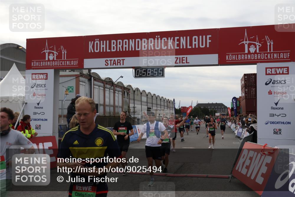 03.10.2025 - Köhlbrandbrückenlauf Julia Fischer http://msf.ph/oto/9025494 03.10.2025 15:58:55 Ziel 7017, 7081, 7086, 7101, 7117, 7120, 7176, 7182, 7238, 7244, 7256, 7356, 7737, 9086, 9186, 9187, 9195, 9196, 9197, 9398, 9512, 9582, 9750 meine-sportfotos.de