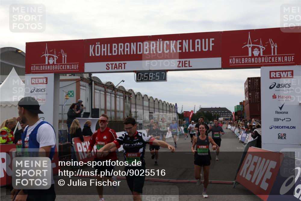 03.10.2025 - Köhlbrandbrückenlauf Julia Fischer http://msf.ph/oto/9025516 03.10.2025 15:58:57 Ziel 7017, 7081, 7086, 7101, 7109, 7117, 7120, 7182, 7238, 7244, 7256, 7356, 7737, 9086, 9186, 9187, 9195, 9196, 9197, 9398, 9512, 9582, 9750 meine-sportfotos.de