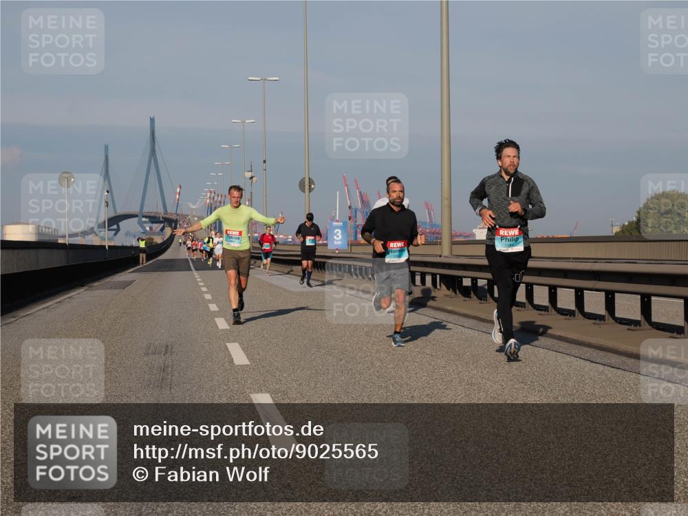 03.10.2025 - Köhlbrandbrückenlauf Fabian Wolf http://msf.ph/oto/9025565 03.10.2025 09:41:50 Position 3 1184, 0 meine-sportfotos.de