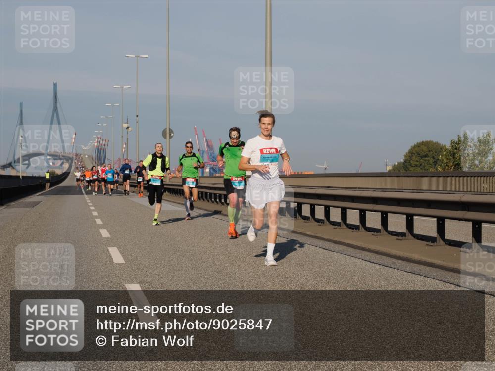 03.10.2025 - Köhlbrandbrückenlauf Fabian Wolf http://msf.ph/oto/9025847 03.10.2025 09:42:05 Position 3  meine-sportfotos.de