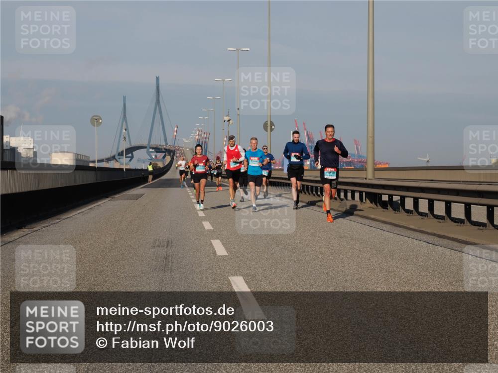 03.10.2025 - Köhlbrandbrückenlauf Fabian Wolf http://msf.ph/oto/9026003 03.10.2025 09:42:15 Position 3  meine-sportfotos.de