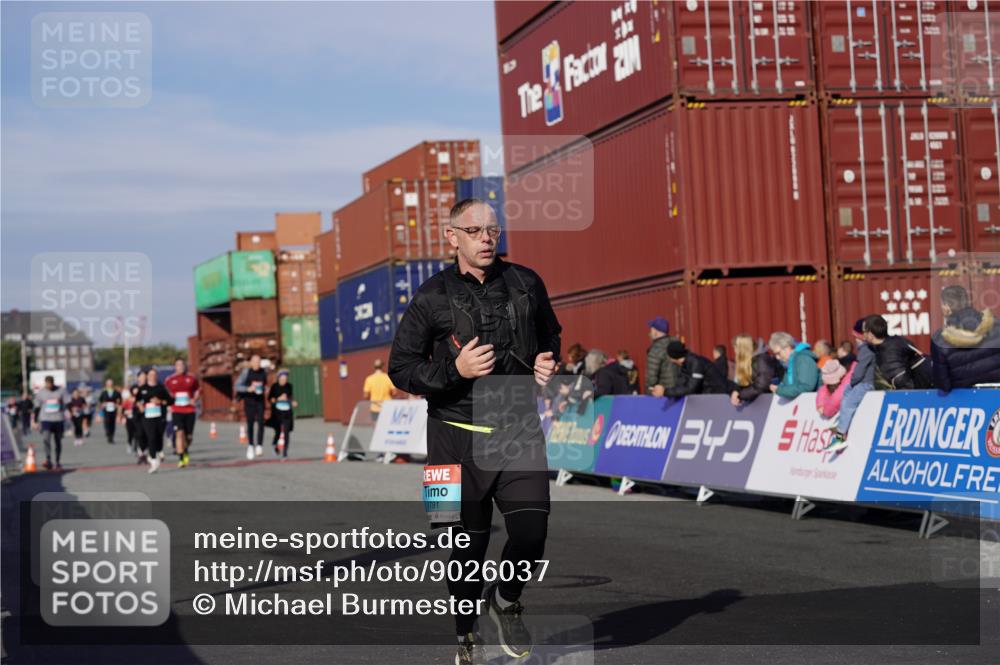 03.10.2025 - Köhlbrandbrückenlauf Michael Burmester http://msf.ph/oto/9026037 03.10.2025 10:29:26 Ziel 1791, 2534 meine-sportfotos.de