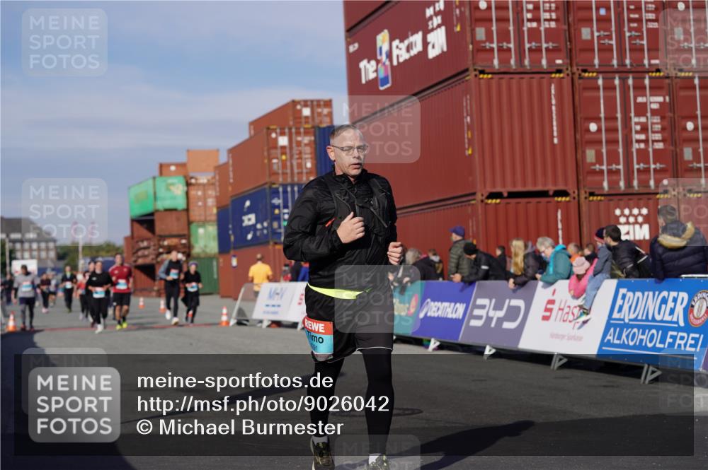 03.10.2025 - Köhlbrandbrückenlauf Michael Burmester http://msf.ph/oto/9026042 03.10.2025 10:29:26 Ziel 1791, 2534 meine-sportfotos.de