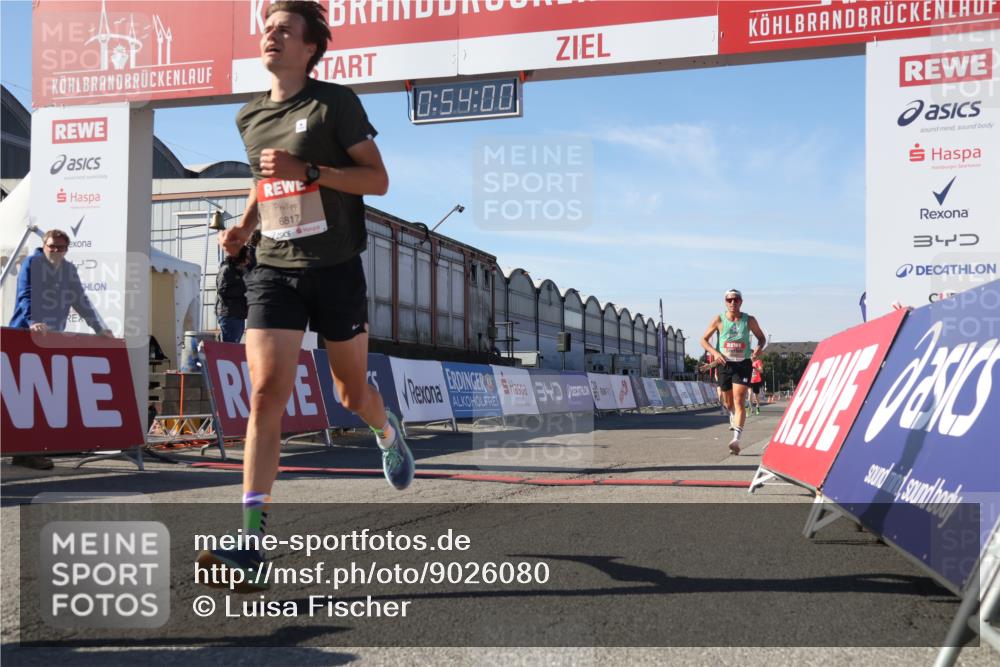 03.10.2025 - Köhlbrandbrückenlauf Luisa Fischer http://msf.ph/oto/9026080 03.10.2025 12:53:59 Ziel 4030, 4088, 5710, 5947, 6002, 6200, 6817 meine-sportfotos.de