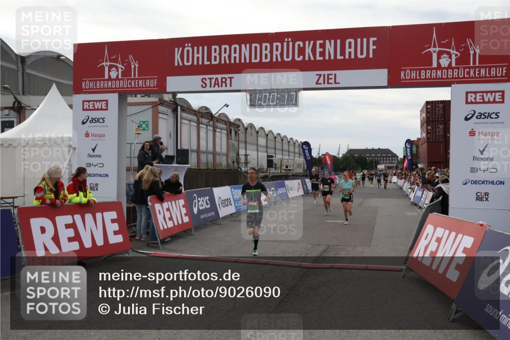03.10.2025 - Köhlbrandbrückenlauf Julia Fischer http://msf.ph/oto/9026090 03.10.2025 16:00:17 Ziel 7103, 7106, 7233, 7271, 7276, 7329, 7598, 8783, 9314 meine-sportfotos.de