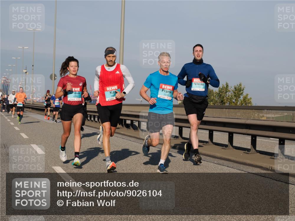 03.10.2025 - Köhlbrandbrückenlauf Fabian Wolf http://msf.ph/oto/9026104 03.10.2025 09:42:19 Position 3 20, 3527, 3376, 1030, 1016 meine-sportfotos.de