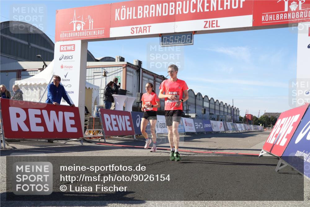 03.10.2025 - Köhlbrandbrückenlauf Luisa Fischer http://msf.ph/oto/9026154 03.10.2025 12:54:05 Ziel 4030, 5710, 5947, 6002, 6200, 6817 meine-sportfotos.de