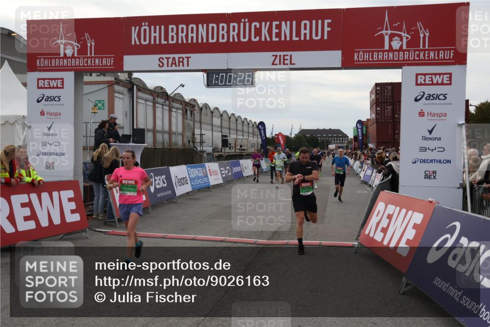 03.10.2025 - Köhlbrandbrückenlauf Julia Fischer http://msf.ph/oto/9026163 03.10.2025 16:00:26 Ziel 7027, 7105, 7116, 7202, 7233, 7271, 7276, 7301, 7598, 9188, 9189, 9240, 9391, 9491, 9717 meine-sportfotos.de