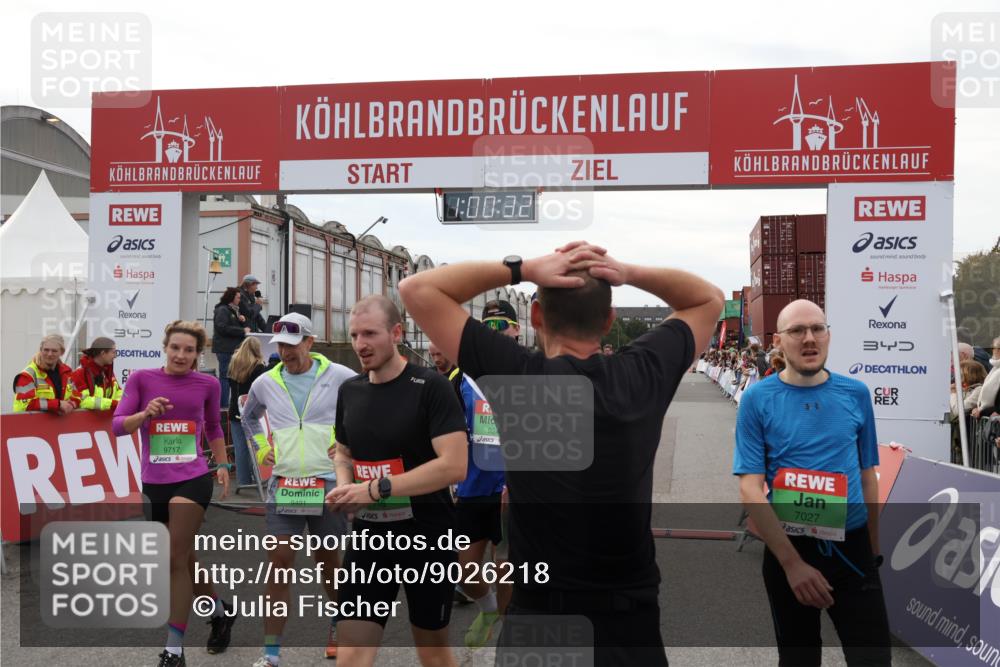 03.10.2025 - Köhlbrandbrückenlauf Julia Fischer http://msf.ph/oto/9026218 03.10.2025 16:00:32 Ziel 7027, 7105, 7116, 7202, 7276, 7287, 7301, 7327, 9188, 9189, 9240, 9391, 9491, 9717 meine-sportfotos.de