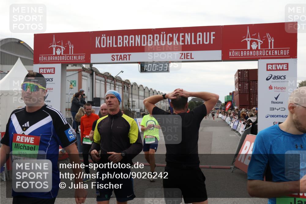 03.10.2025 - Köhlbrandbrückenlauf Julia Fischer http://msf.ph/oto/9026242 03.10.2025 16:00:33 Ziel 7027, 7105, 7116, 7202, 7287, 7301, 7327, 7818, 9188, 9189, 9240, 9391, 9491, 9717 meine-sportfotos.de