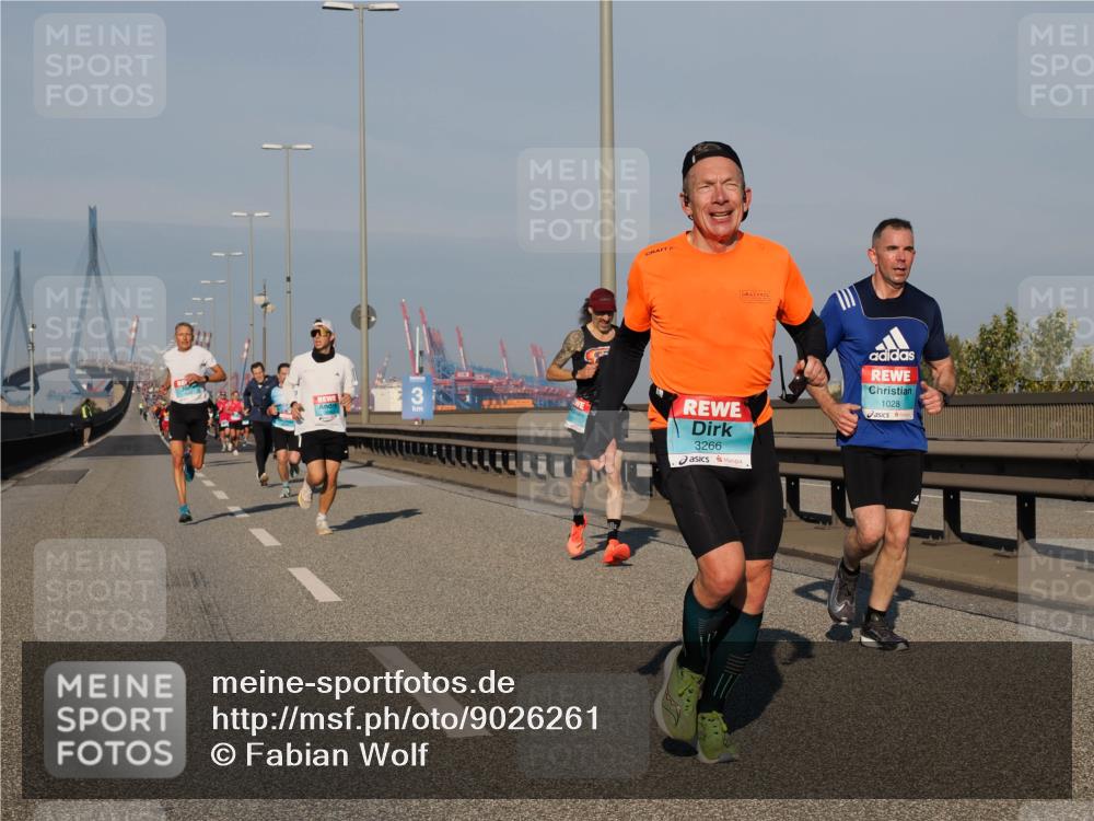 03.10.2025 - Köhlbrandbrückenlauf Fabian Wolf http://msf.ph/oto/9026261 03.10.2025 09:42:26 Position 3 3266, 1028 meine-sportfotos.de