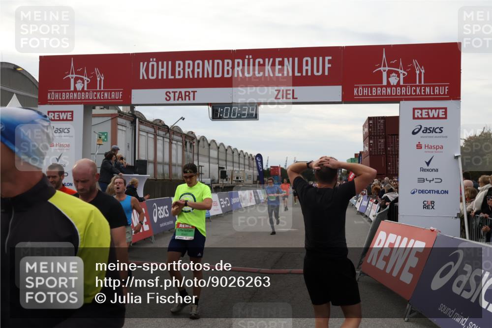 03.10.2025 - Köhlbrandbrückenlauf Julia Fischer http://msf.ph/oto/9026263 03.10.2025 16:00:35 Ziel 7027, 7105, 7116, 7202, 7287, 7301, 7327, 7818, 9188, 9189, 9240, 9391, 9491, 9568, 9717 meine-sportfotos.de