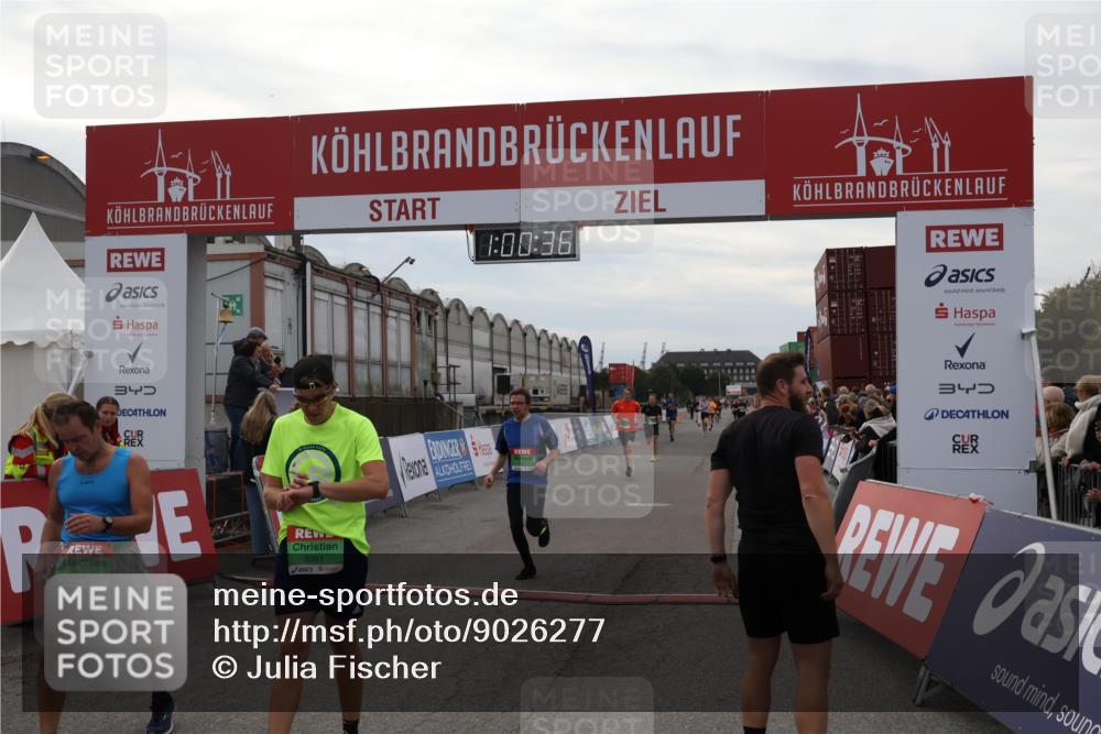 03.10.2025 - Köhlbrandbrückenlauf Julia Fischer http://msf.ph/oto/9026277 03.10.2025 16:00:36 Ziel 7027, 7116, 7202, 7287, 7327, 7818, 9188, 9189, 9240, 9391, 9491, 9568, 9717 meine-sportfotos.de