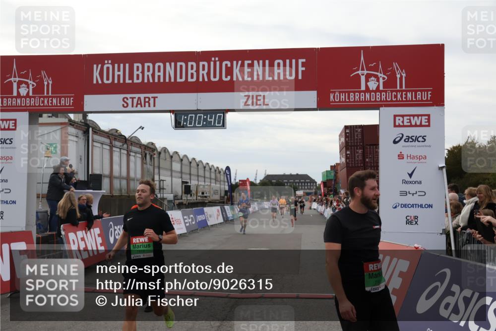03.10.2025 - Köhlbrandbrückenlauf Julia Fischer http://msf.ph/oto/9026315 03.10.2025 16:00:41 Ziel 7189, 7202, 7259, 7287, 7327, 7818, 8811, 9188, 9189, 9391, 9568 meine-sportfotos.de