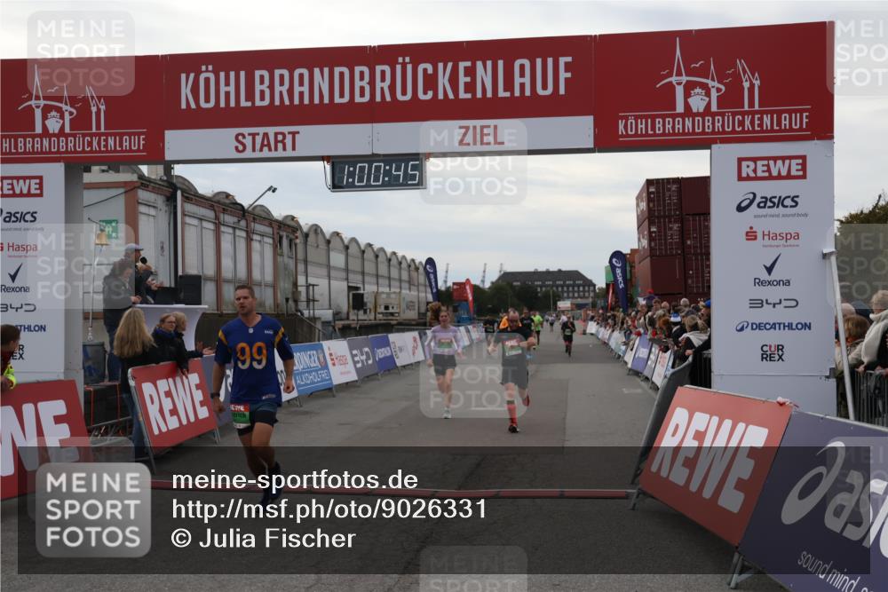 03.10.2025 - Köhlbrandbrückenlauf Julia Fischer http://msf.ph/oto/9026331 03.10.2025 16:00:45 Ziel 7189, 7259, 7327, 7561, 7584, 7600, 7818, 8811, 9568 meine-sportfotos.de