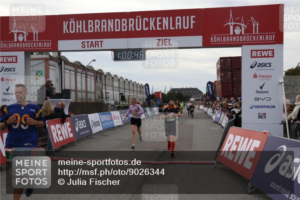 03.10.2025 - Köhlbrandbrückenlauf Julia Fischer http://msf.ph/oto/9026344 03.10.2025 16:00:46 Ziel 7189, 7223, 7259, 7327, 7561, 7584, 7600, 7818, 8811, 8940, 9568 meine-sportfotos.de