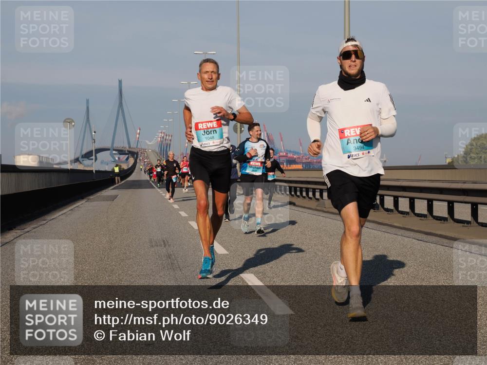 03.10.2025 - Köhlbrandbrückenlauf Fabian Wolf http://msf.ph/oto/9026349 03.10.2025 09:42:30 Position 3 1048, 3494 meine-sportfotos.de