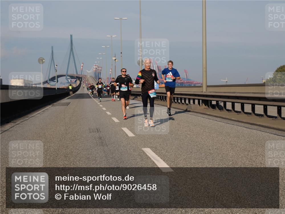 03.10.2025 - Köhlbrandbrückenlauf Fabian Wolf http://msf.ph/oto/9026458 03.10.2025 09:42:35 Position 3  meine-sportfotos.de