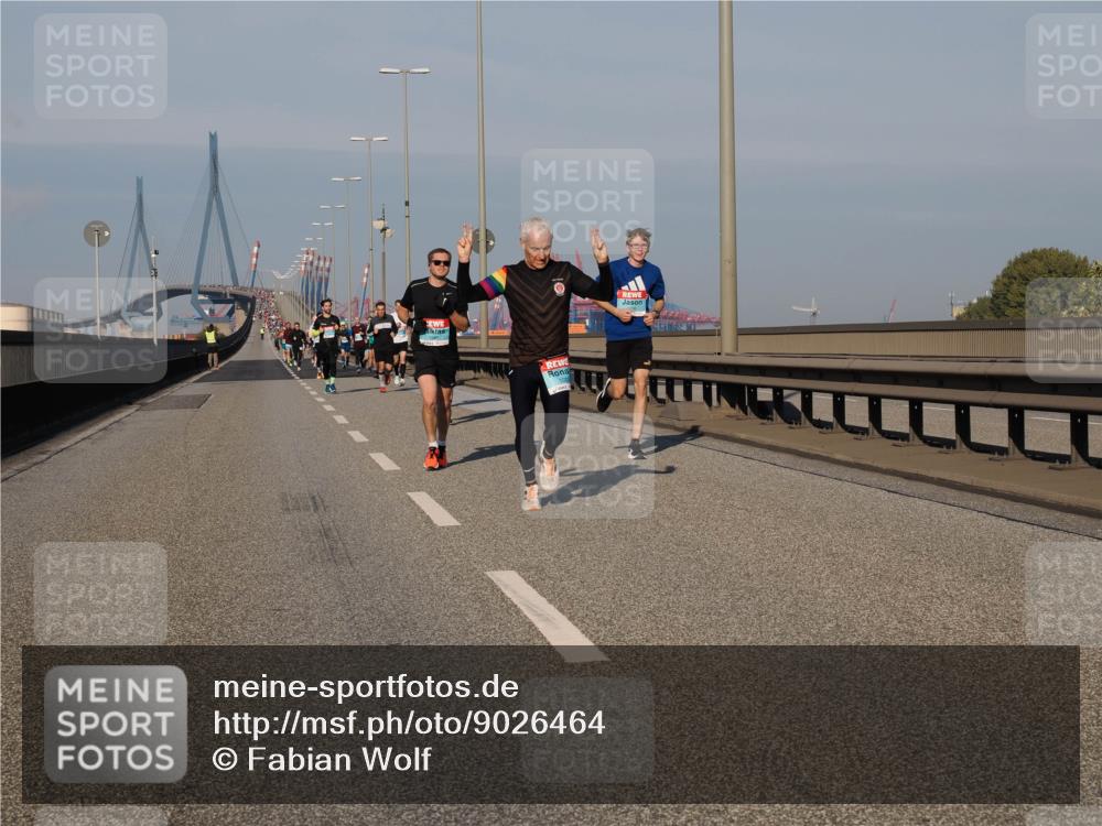 03.10.2025 - Köhlbrandbrückenlauf Fabian Wolf http://msf.ph/oto/9026464 03.10.2025 09:42:36 Position 3  meine-sportfotos.de