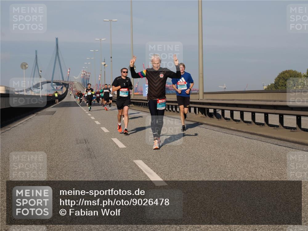 03.10.2025 - Köhlbrandbrückenlauf Fabian Wolf http://msf.ph/oto/9026478 03.10.2025 09:42:36 Position 3  meine-sportfotos.de