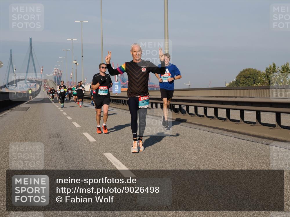 03.10.2025 - Köhlbrandbrückenlauf Fabian Wolf http://msf.ph/oto/9026498 03.10.2025 09:42:37 Position 3 1020 meine-sportfotos.de