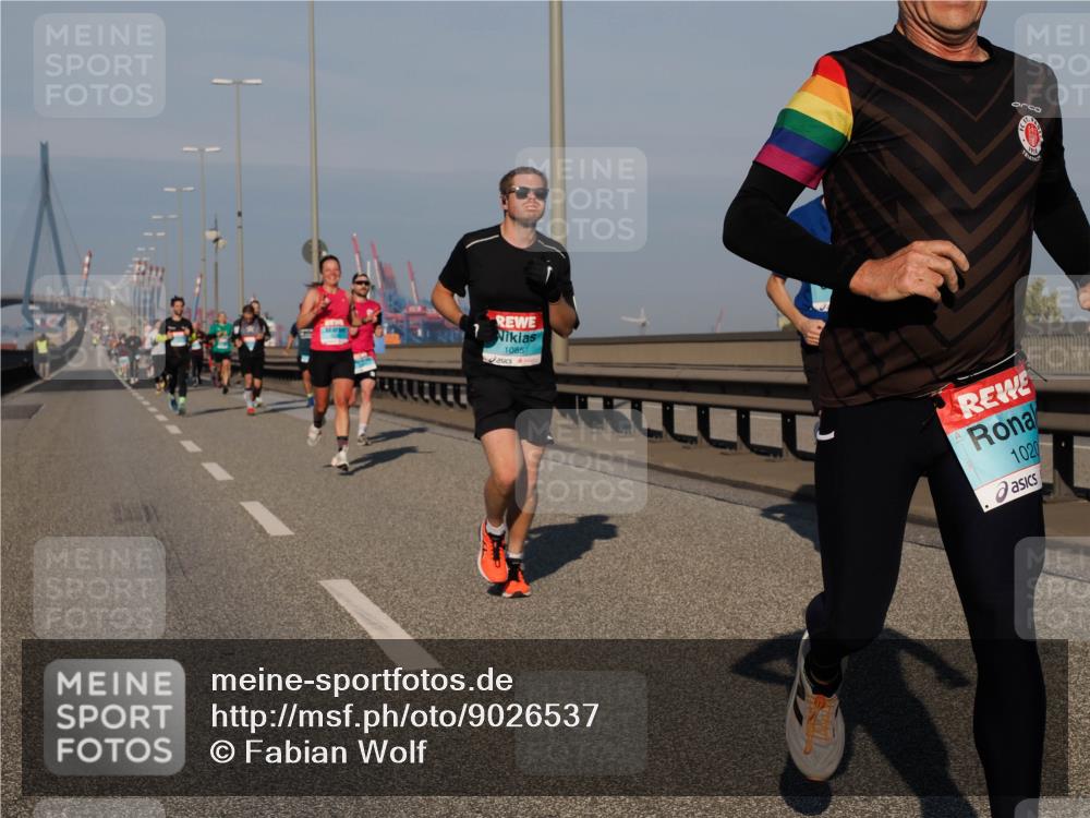 03.10.2025 - Köhlbrandbrückenlauf Fabian Wolf http://msf.ph/oto/9026537 03.10.2025 09:42:38 Position 3 1085, 1020 meine-sportfotos.de