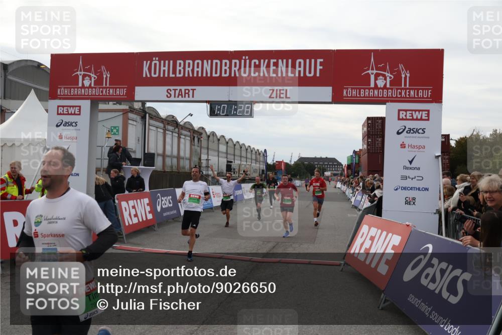 03.10.2025 - Köhlbrandbrückenlauf Julia Fischer http://msf.ph/oto/9026650 03.10.2025 16:01:28 Ziel 7266, 7282, 7320, 7342, 7364, 7372, 7965, 8807, 9129, 9346 meine-sportfotos.de