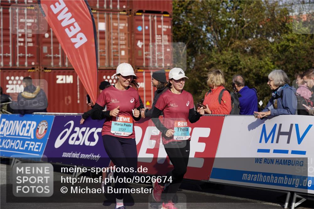 03.10.2025 - Köhlbrandbrückenlauf Michael Burmester http://msf.ph/oto/9026674 03.10.2025 10:30:19 Ziel 2267, 2342, 2343, 2386, 2497, 2498, 2726, 2727, 3657 meine-sportfotos.de