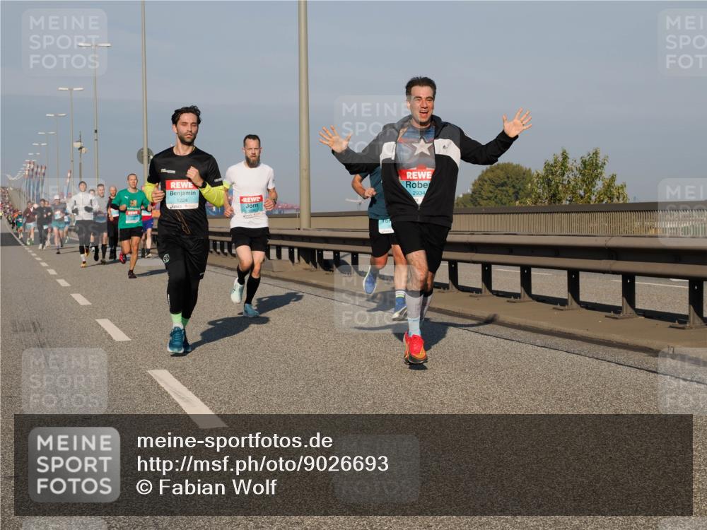 03.10.2025 - Köhlbrandbrückenlauf Fabian Wolf http://msf.ph/oto/9026693 03.10.2025 09:42:46 Position 3 1224, 2934 meine-sportfotos.de