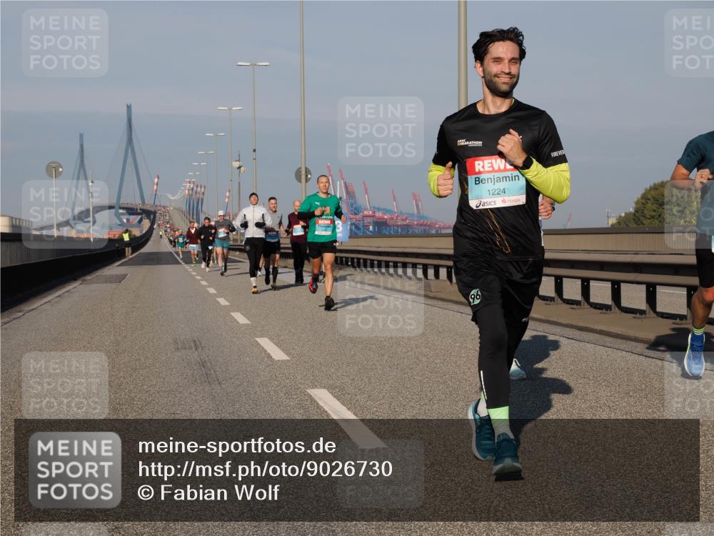 03.10.2025 - Köhlbrandbrückenlauf Fabian Wolf http://msf.ph/oto/9026730 03.10.2025 09:42:47 Position 3 1224, 96 meine-sportfotos.de