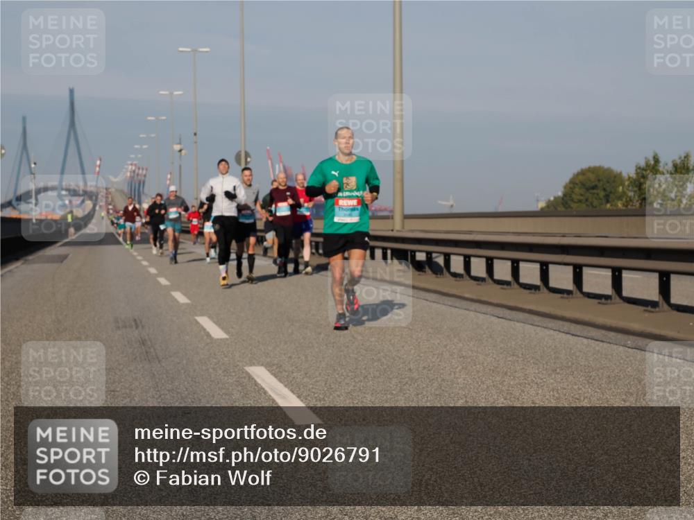 03.10.2025 - Köhlbrandbrückenlauf Fabian Wolf http://msf.ph/oto/9026791 03.10.2025 09:42:49 Position 3  meine-sportfotos.de