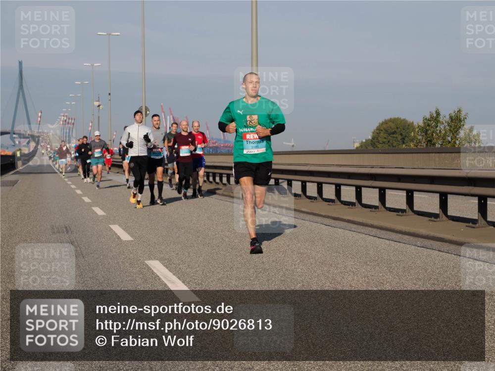 03.10.2025 - Köhlbrandbrückenlauf Fabian Wolf http://msf.ph/oto/9026813 03.10.2025 09:42:50 Position 3 3185 meine-sportfotos.de