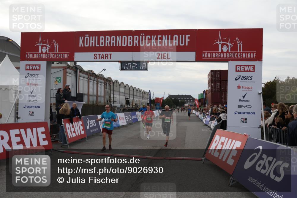 03.10.2025 - Köhlbrandbrückenlauf Julia Fischer http://msf.ph/oto/9026930 03.10.2025 16:02:18 Ziel 7115, 7160, 7171, 8049, 8509, 8988, 9115 meine-sportfotos.de