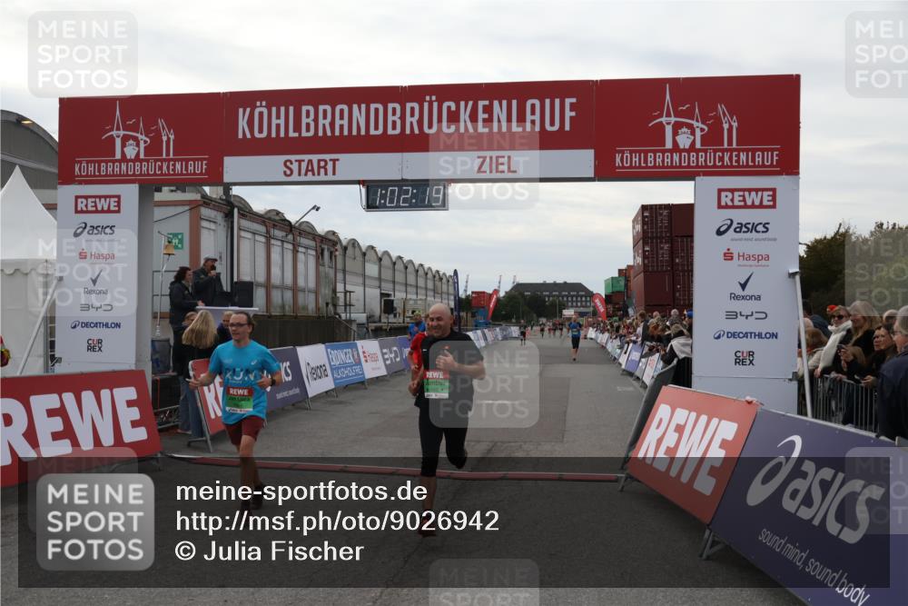 03.10.2025 - Köhlbrandbrückenlauf Julia Fischer http://msf.ph/oto/9026942 03.10.2025 16:02:19 Ziel 7115, 7160, 7171, 8049, 8509, 8988, 9115, 9409 meine-sportfotos.de