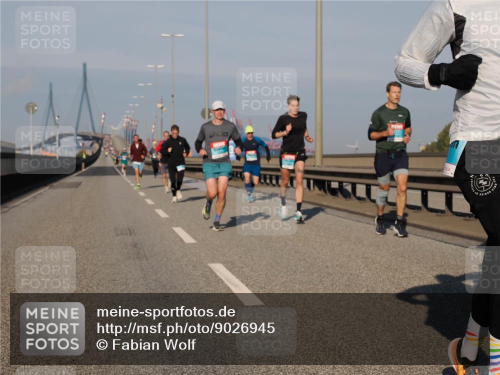 03.10.2025 - Köhlbrandbrückenlauf Fabian Wolf http://msf.ph/oto/9026945 03.10.2025 09:42:55 Position 3  meine-sportfotos.de