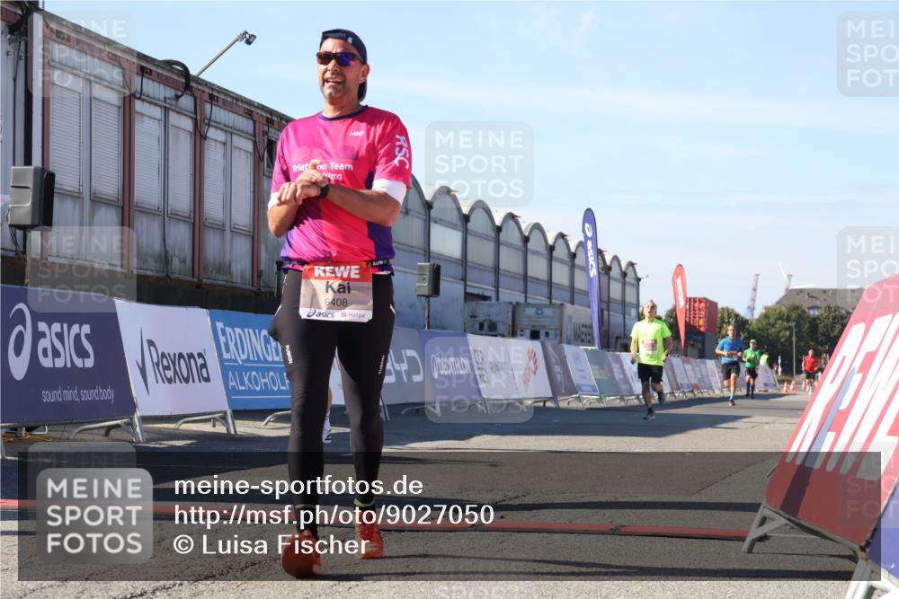 03.10.2025 - Köhlbrandbrückenlauf Luisa Fischer http://msf.ph/oto/9027050 03.10.2025 12:56:32 Ziel 4054, 4096, 4166, 4170, 4231, 4478, 6266, 6408, 6769 meine-sportfotos.de