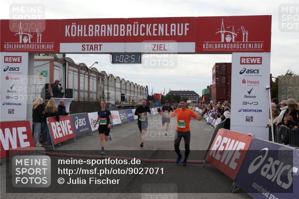 03.10.2025 - Köhlbrandbrückenlauf Julia Fischer http://msf.ph/oto/9027071 03.10.2025 16:02:52 Ziel 7099, 7102, 7180, 7277, 7278, 7386, 8048, 9511, 9595, 9670 meine-sportfotos.de