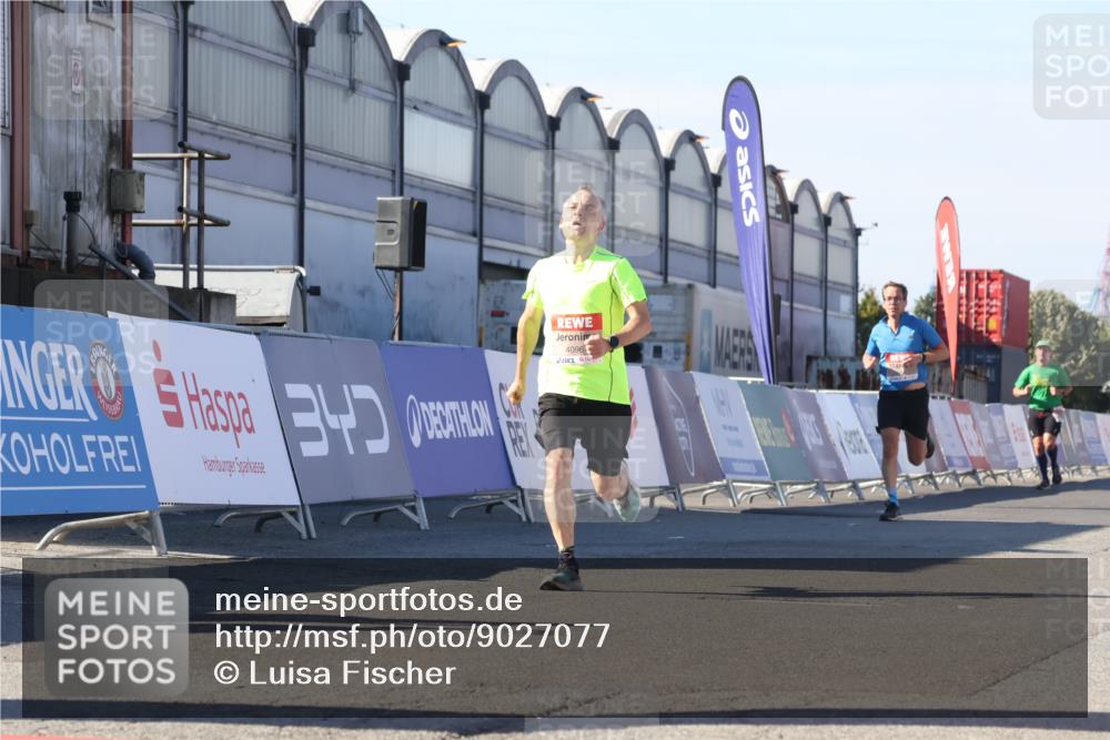 03.10.2025 - Köhlbrandbrückenlauf Luisa Fischer http://msf.ph/oto/9027077 03.10.2025 12:56:35 Ziel 4054, 4096, 4170, 4231, 4478, 5091, 6266, 6408, 6769 meine-sportfotos.de