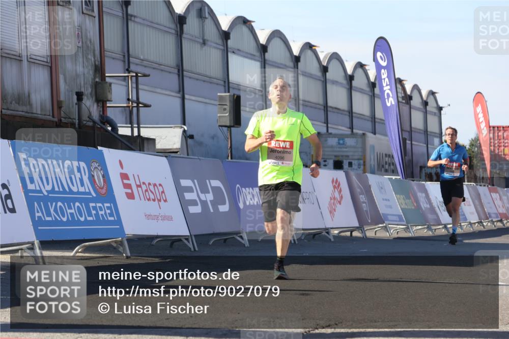 03.10.2025 - Köhlbrandbrückenlauf Luisa Fischer http://msf.ph/oto/9027079 03.10.2025 12:56:35 Ziel 4054, 4096, 4170, 4231, 4478, 5091, 6266, 6408, 6769 meine-sportfotos.de