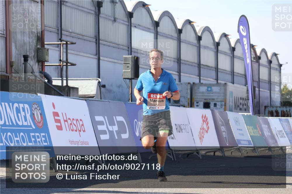 03.10.2025 - Köhlbrandbrückenlauf Luisa Fischer http://msf.ph/oto/9027118 03.10.2025 12:56:38 Ziel 4054, 4096, 4170, 4478, 5091, 6408, 6769 meine-sportfotos.de
