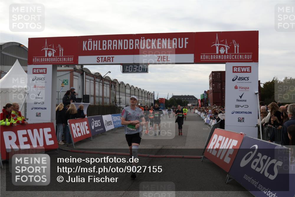 03.10.2025 - Köhlbrandbrückenlauf Julia Fischer http://msf.ph/oto/9027155 03.10.2025 16:03:07 Ziel 7125, 7231, 7265, 7278, 7290, 7300, 7386, 7673, 7923, 8994, 9023, 9294, 9569, 9570, 9619 meine-sportfotos.de
