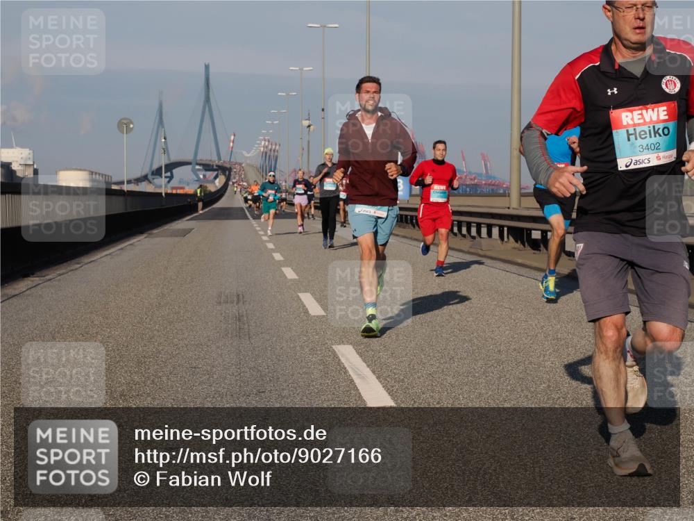 03.10.2025 - Köhlbrandbrückenlauf Fabian Wolf http://msf.ph/oto/9027166 03.10.2025 09:43:02 Position 3 3402 meine-sportfotos.de