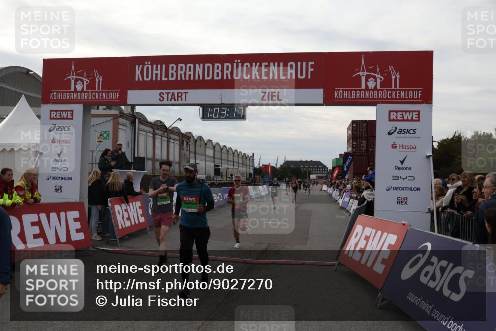03.10.2025 - Köhlbrandbrückenlauf Julia Fischer http://msf.ph/oto/9027270 03.10.2025 16:03:17 Ziel 7016, 7098, 7231, 7265, 7290, 7300, 7721, 8994, 9294, 9305, 9569, 9570, 9657 meine-sportfotos.de
