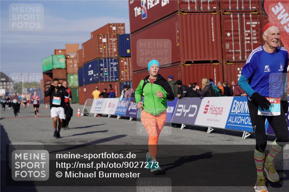 03.10.2025 - Köhlbrandbrückenlauf Michael Burmester http://msf.ph/oto/9027273 03.10.2025 10:31:01 Ziel 1763, 2468, 2900, 3510, 3664 meine-sportfotos.de