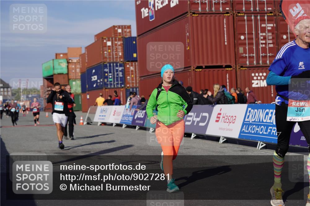 03.10.2025 - Köhlbrandbrückenlauf Michael Burmester http://msf.ph/oto/9027281 03.10.2025 10:31:01 Ziel 1763, 2468, 2900, 3510, 3664 meine-sportfotos.de