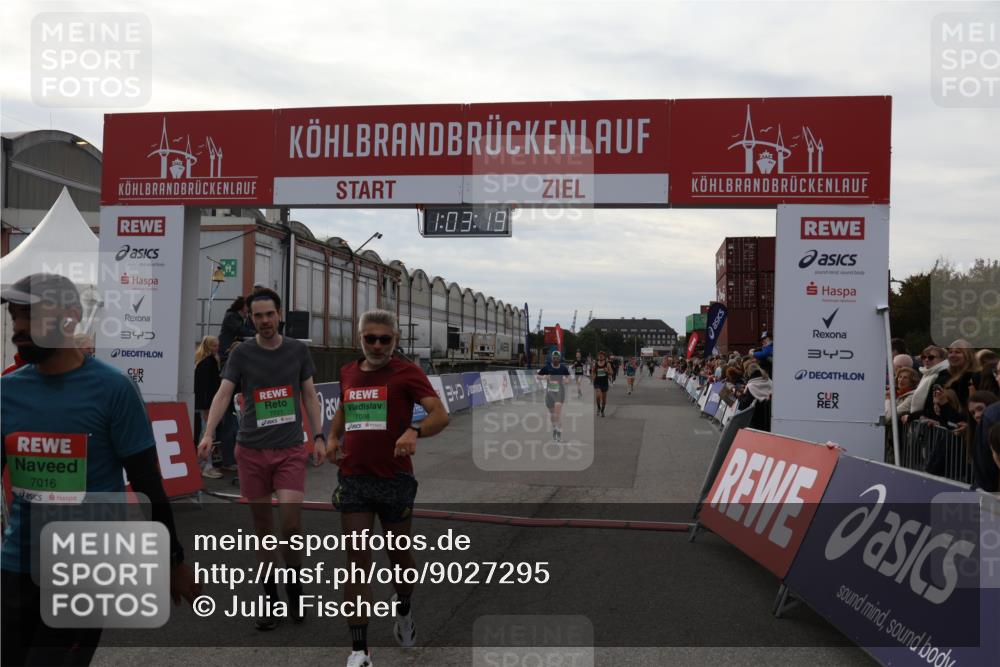 03.10.2025 - Köhlbrandbrückenlauf Julia Fischer http://msf.ph/oto/9027295 03.10.2025 16:03:19 Ziel 7016, 7098, 7231, 7265, 7290, 7300, 7721, 7873, 8994, 9305, 9657, 9678 meine-sportfotos.de